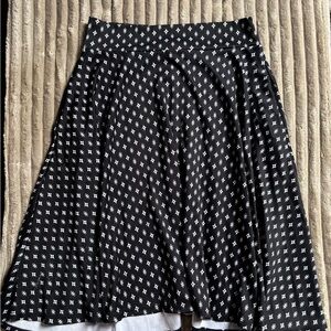 Agnes & Dora Black and White Midi Skirt